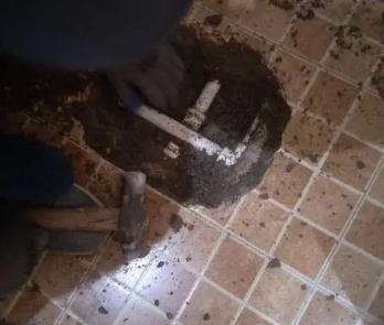 东昌卫生间漏水维修公司为您分享下卫生间渗水如何处理及注意事项