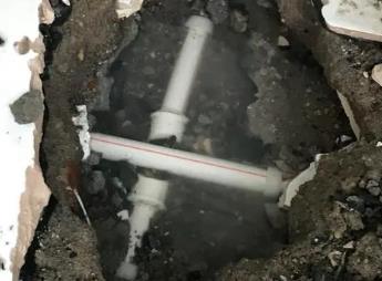 东昌阳台漏水维修公司为您分享楼上楼下漏水怎么处理
